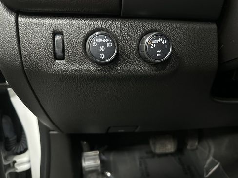 Used 2021 GMC Canyon Elevation image 35