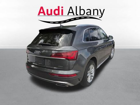 Certified 2023 Audi Q5 2.0T Premium w/ Convenience Package AWD/4WD image 5