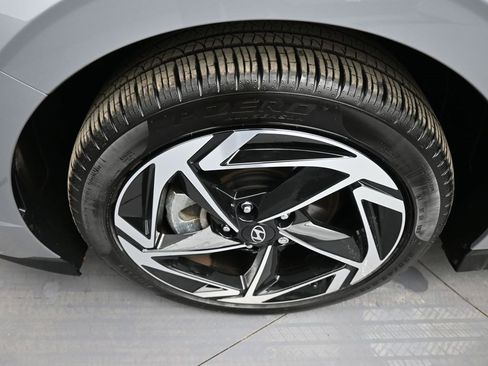 Certified 2025 Hyundai Sonata SEL image 14