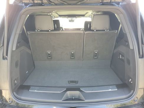 Used 2025 Cadillac Escalade Sport AWD/4WD image 9