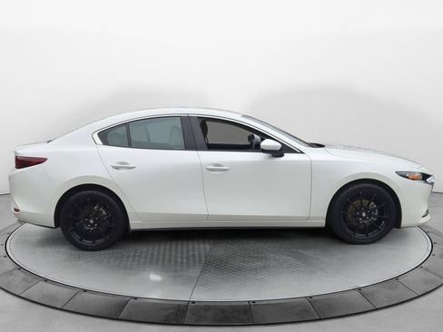 Used 2019 MAZDA MAZDA3 Sedan w/ Select Package image 8