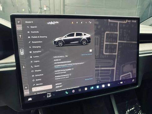 Used 2024 Tesla Model X AWD/4WD image 2
