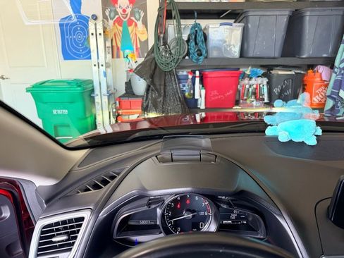 Used 2018 MAZDA MAZDA3 Grand Touring w/ Premium Equipment Package image 11