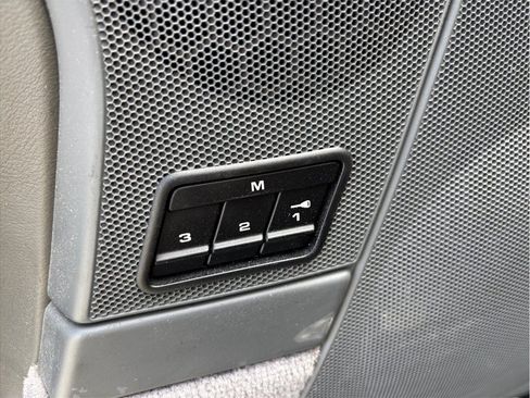 Used 2005 Porsche 911 Carrera RWD image 19