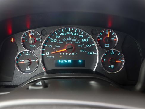 Used 2025 Chevrolet Express 3500 LT w/ LT Preferred Equipment Group RWD image 19