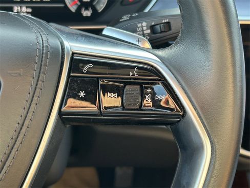 Used 2022 Audi A8 L 3.0T image 47