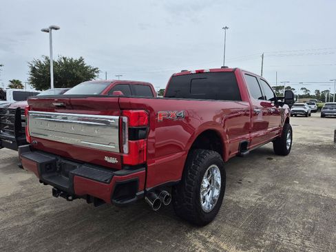 Used 2024 Ford F350 Platinum w/ FX4 Off-Road Package AWD/4WD image 3
