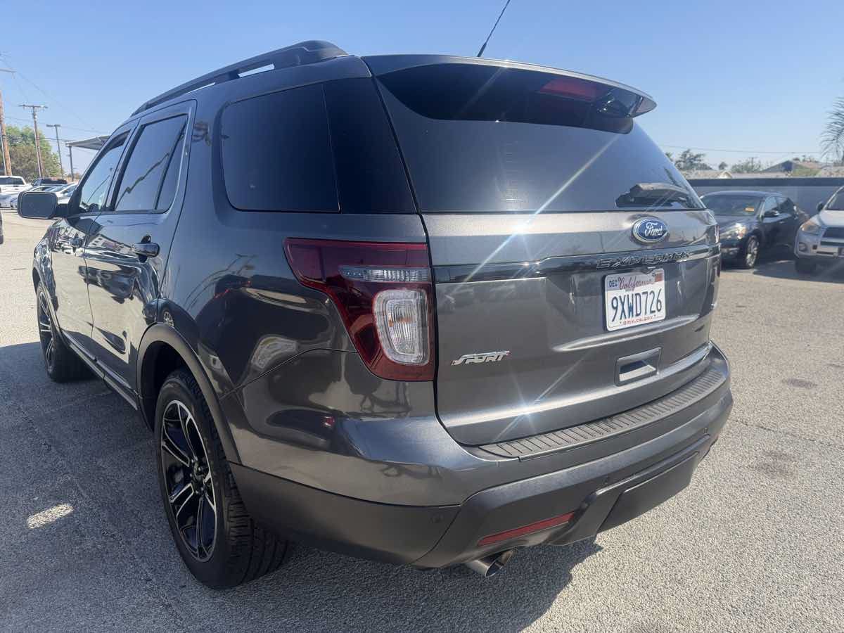 Used 2015 Ford Explorer Sport w/ Equipment Group 401A AWD/4WD image 2