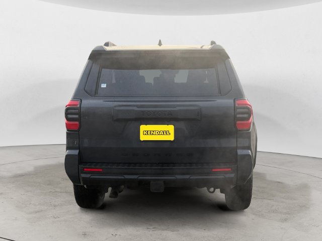 Used 2025 Toyota 4Runner SR5 AWD/4WD image 6