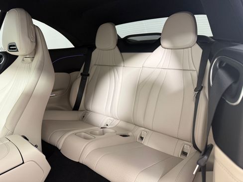 Used 2024 Mercedes-Benz CLE 450 4MATIC Cabriolet image 27