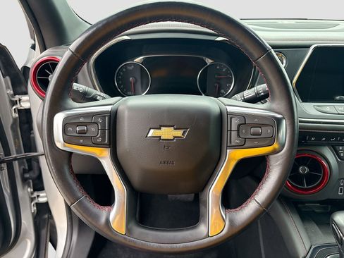 Used 2021 Chevrolet Blazer RS w/ Driver Confidence II Package AWD/4WD image 11