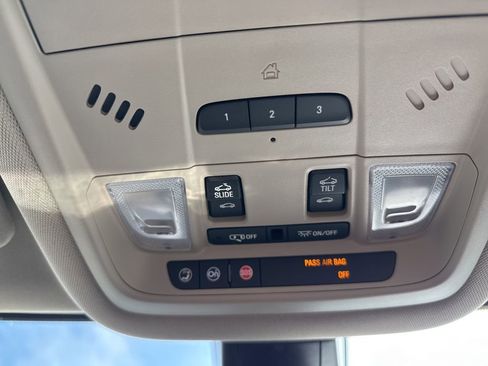 Used 2017 GMC Acadia Denali w/ Technology Package image 16