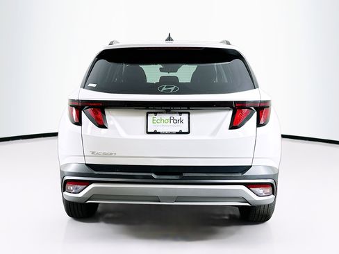 Used 2025 Hyundai Tucson SEL FWD image 7