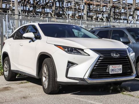 Used 2019 Lexus RX 350 FWD image 2