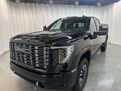 Used 2025 GMC Sierra 2500 Denali Ultimate w/ Max Trailering Package