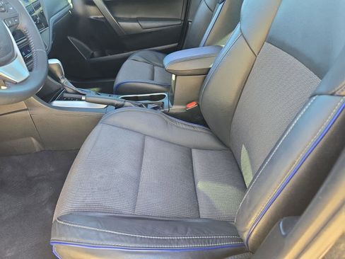 Used 2019 Toyota Corolla L image 15