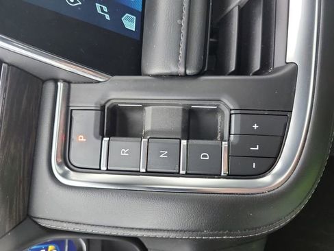 Certified 2022 Chevrolet Tahoe LT w/ LT Signature Package image 25