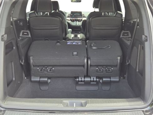 Used 2025 Honda Odyssey Sport-L image 13