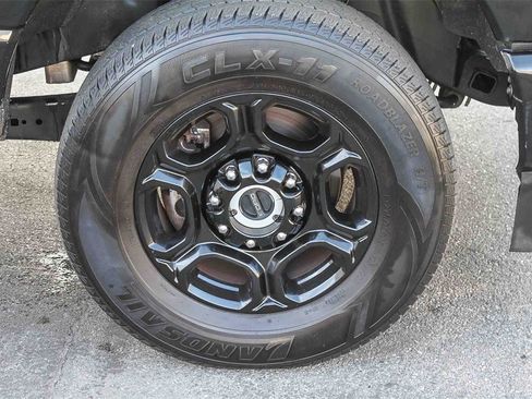 Used 2023 Ford F250 XL w/ STX Appearance Package image 14