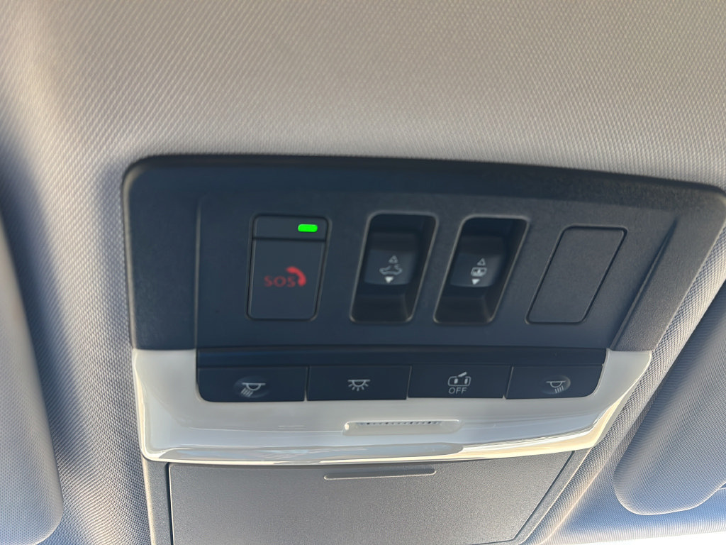 Used 2023 Mitsubishi Outlander SE FWD image 28