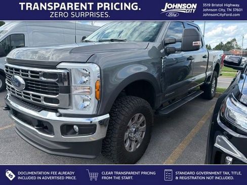 Used 2024 Ford F250 XLT AWD/4WD image 1