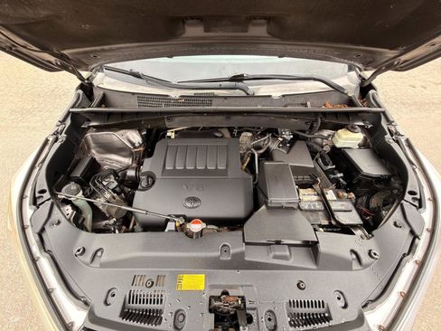 Used 2016 Toyota Highlander XLE image 24