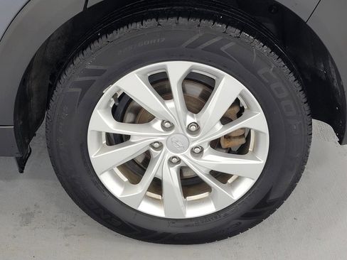 Used 2019 Hyundai Tucson Value w/ Cargo Package image 11