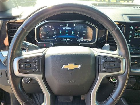 Used 2022 Chevrolet Silverado 1500 LTZ image 19