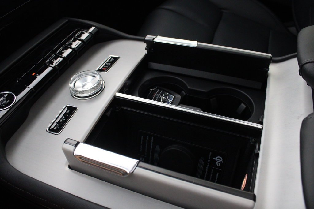 New 2027 Lincoln Navigator Reserve AWD/4WD image 18