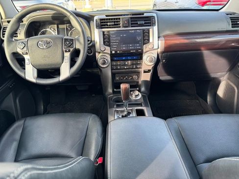 Used 2022 Toyota 4Runner Limited image 11