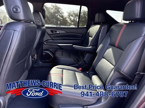 Used 2024 Chevrolet Traverse RS w/ LPO, Floor Liner Package FWD image 11