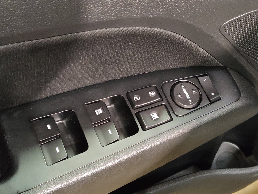 Used 2018 Hyundai Elantra SEL FWD image 27