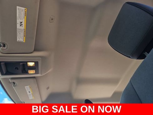 Used 2022 RAM 1500 Classic SLT w/ Electronics Group AWD/4WD image 28
