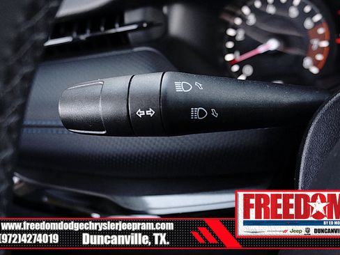 New 2026 Jeep Compass Latitude image 28