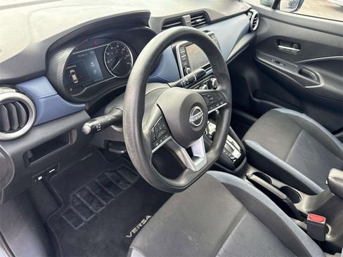 Used 2023 Nissan Versa SV image 22