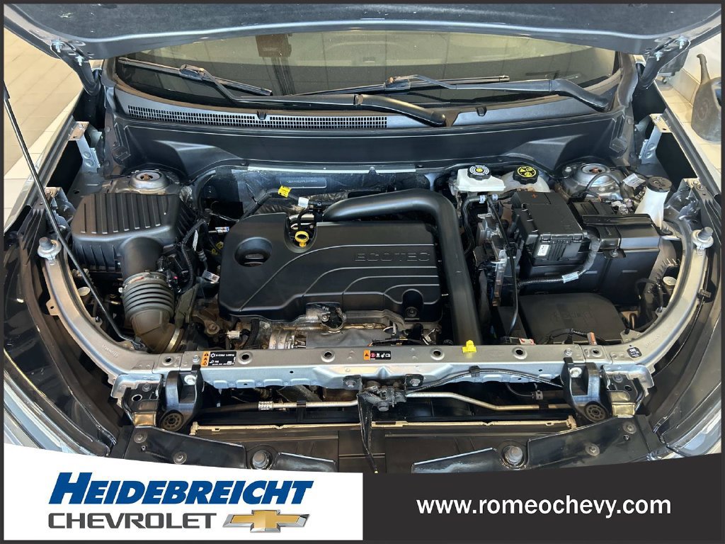 Used 2024 Chevrolet Equinox Premier AWD/4WD image 9