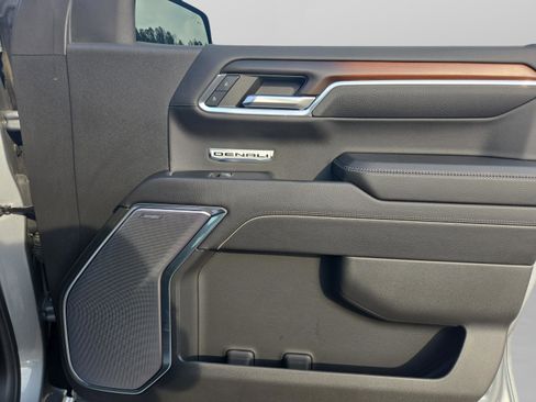 Used 2024 GMC Sierra 1500 Denali image 33