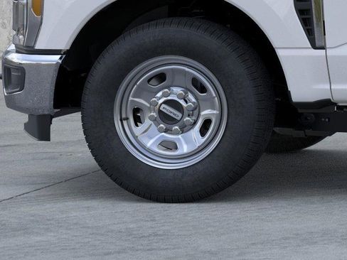 New 2026 Ford F350 XL w/ XL Chrome Package image 19