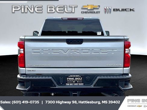 New 2026 Chevrolet Silverado 2500 Custom AWD/4WD image 4