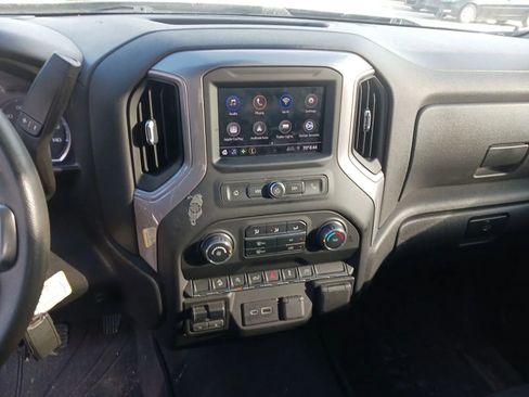 Used 2022 Chevrolet Silverado 1500 Custom Trail Boss w/ Safety Confidence Package image 7