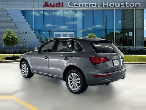 Used 2013 Audi Q5 2.0T Premium Plus w/ Premium Plus Pkg image 3