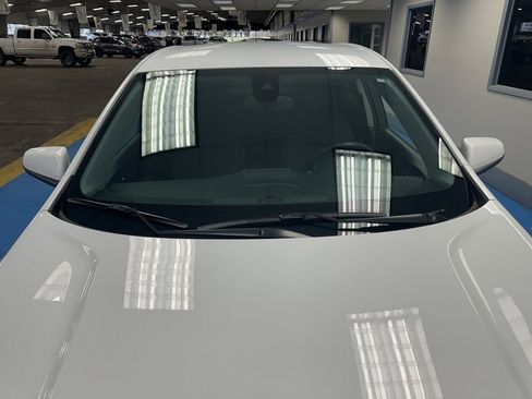 Certified 2024 Chevrolet Equinox LT image 12