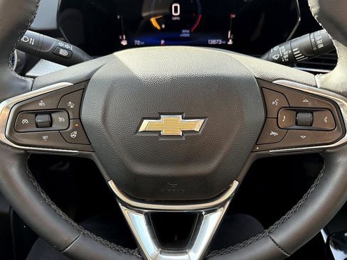 Used 2024 Chevrolet Trax LT w/ Driver Confidence Package image 19