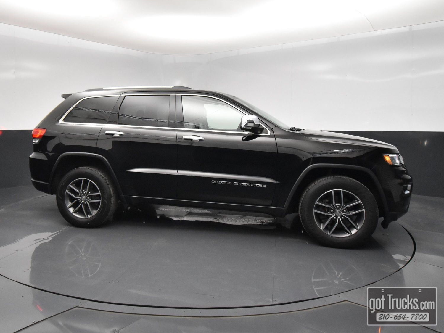Used 2018 Jeep Grand Cherokee Limited w/ Luxury Group II RWD image 48