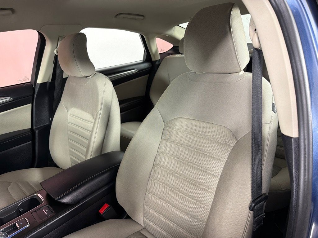 Used 2019 Ford Fusion S FWD image 13