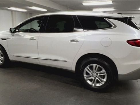 Certified 2021 Buick Enclave Essence w/ Sound and Sites Package image 6