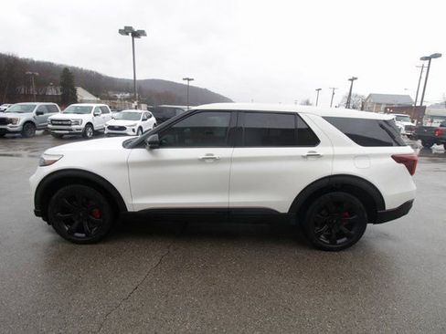 Used 2022 Ford Explorer ST w/ Equipment Group 401A image 12