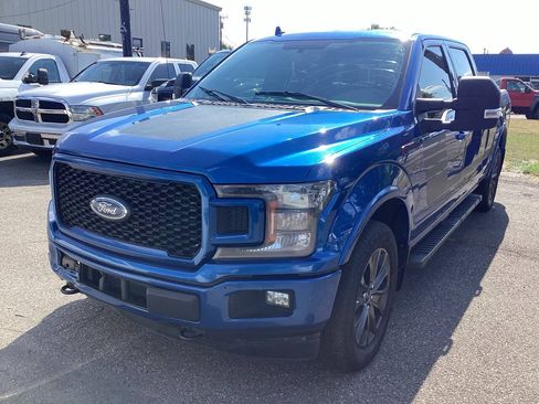 Used 2018 Ford F150 XLT w/ Equipment Group 302A Luxury AWD/4WD image 3