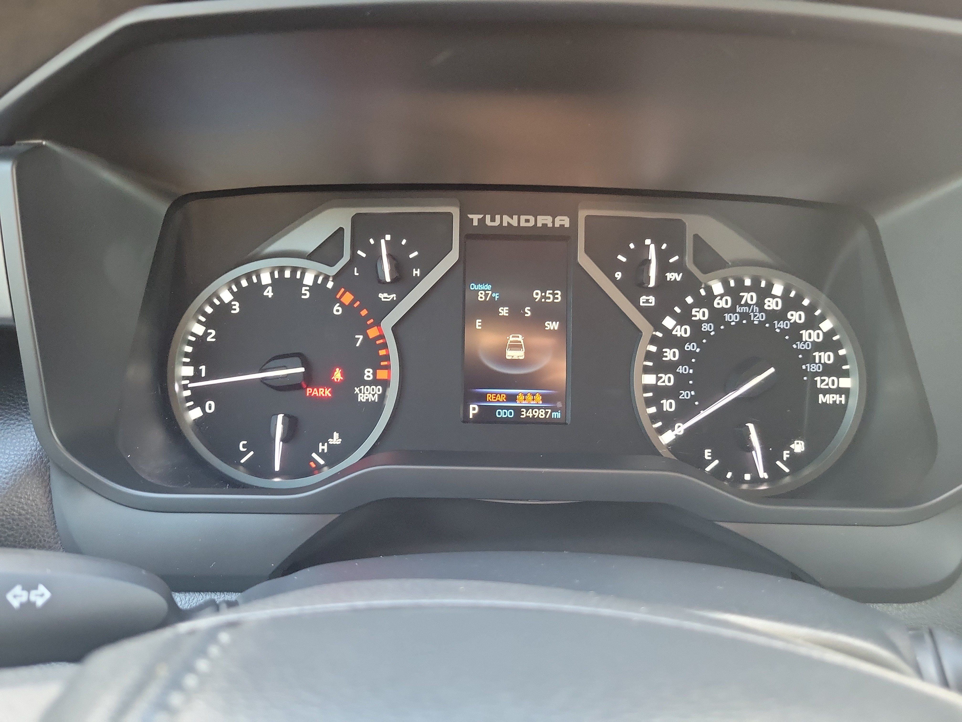 Used 2024 Toyota Tundra SR5 w/ SR5 Convenience Package AWD/4WD image 29