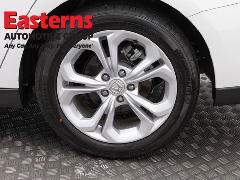 Used 2025 Honda Accord LX image 32